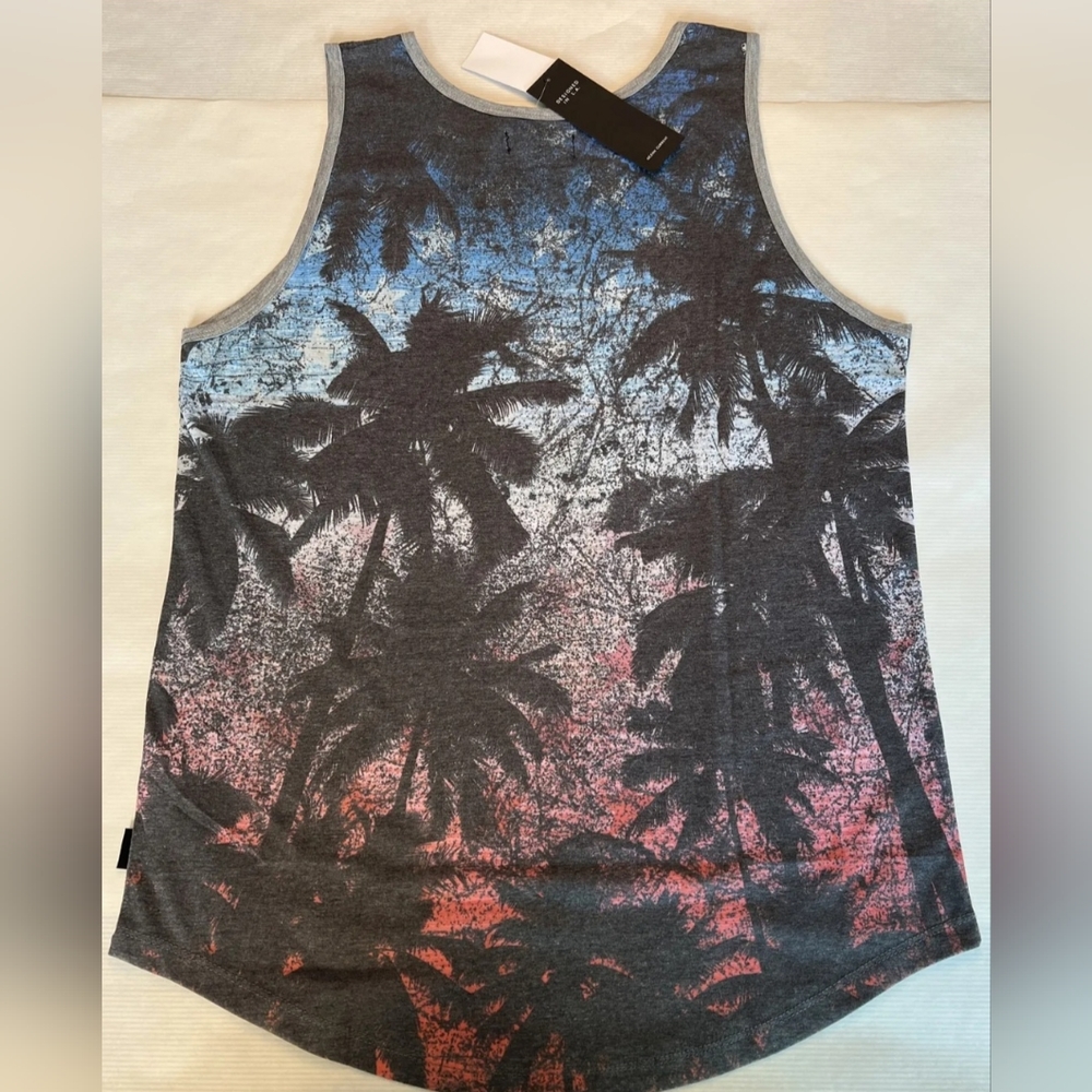 OCEAN CURRENT MEN'S TANK TOP, Medium, Designed In L. A.